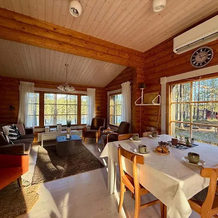 Kantolammen Moekki 66m2,puusauna Ja Palju-extra Kuusamo